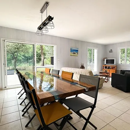 Confort Avec Terrasse, Cuisine D'ete Et Jardin, A 3 Km Des Plages - Les Mathes-la Palmyre - Fr-1-705-70 Casa vacanze Les Mathes