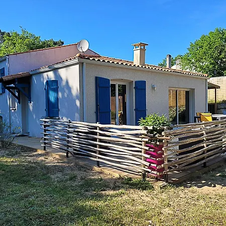 Casa vacanze Confort Avec Terrasse, Cuisine D'ete Et Jardin, A 3 Km Des Plages - Les Mathes-la Palmyre - Fr-1-705-70 Les Mathes